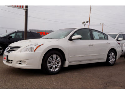 2010 Nissan Altima  2.5 S