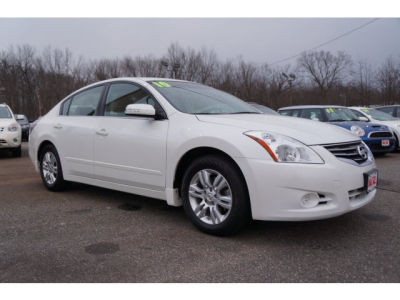2010 Nissan Altima  2.5 S