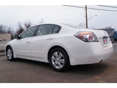 2010 Nissan Altima  2.5 S