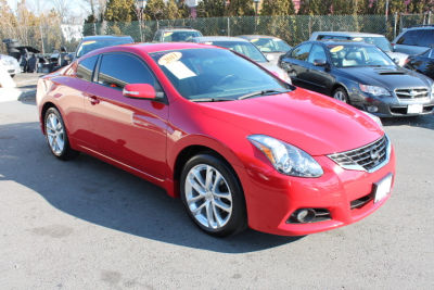 2011 Nissan Altima  3.5 SR