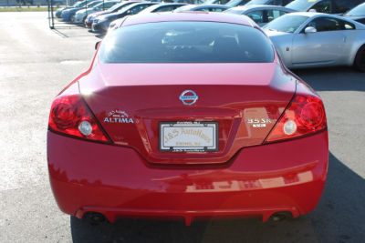 2011 Nissan Altima  3.5 SR