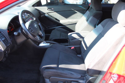 2011 Nissan Altima  3.5 SR