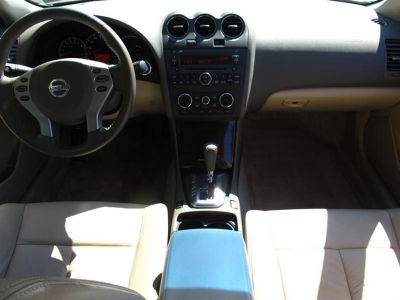 2011 Nissan Altima  2.5 SL
