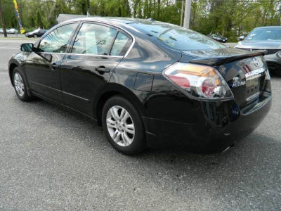 2010 Nissan Altima  2.5 S