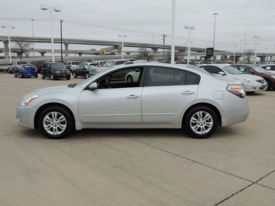 2012 Nissan Altima  2.5 S