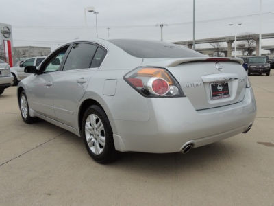 2012 Nissan Altima  2.5 S