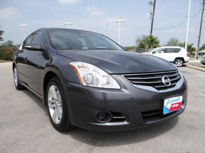 2011 Nissan Altima 3.5 SR