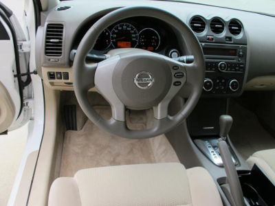 2012 Nissan Altima  2.5 S