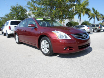 2010 Nissan Altima  2.5 SL