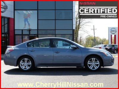 2010 Nissan Altima  3.5 SR