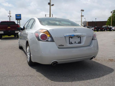 2012 Nissan Altima  2.5 S