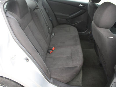2012 Nissan Altima  2.5 S