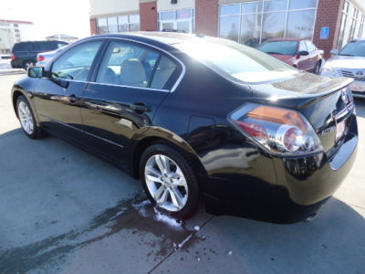 2011 Nissan Altima  3.5 SR