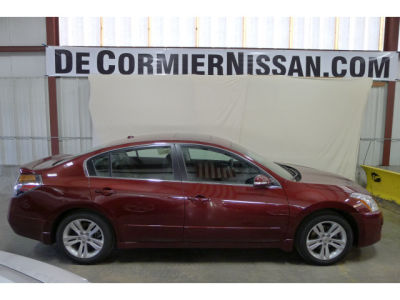 2010 Nissan Altima  3.5 SR