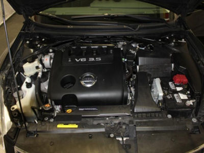 2010 Nissan Altima  3.5 SR