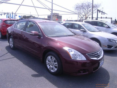 2010 Nissan Altima  2.5