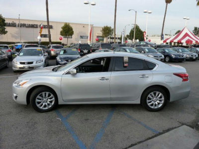 2013 Nissan Altima  S