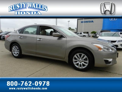 2013 Nissan Altima  2.5 S