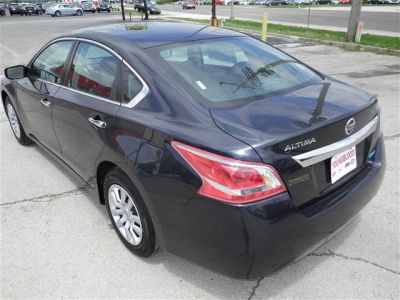 2013 Nissan Altima  2.5