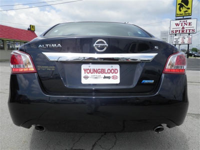 2013 Nissan Altima  2.5