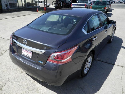 2013 Nissan Altima  2.5