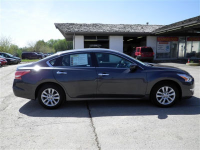 2013 Nissan Altima  2.5