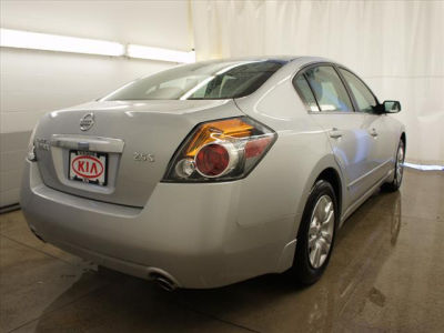 2012 Nissan Altima  2.5 S