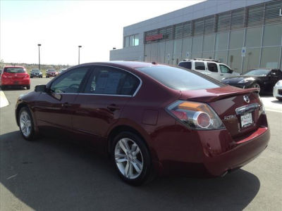 2010 Nissan Altima 3.5 SR