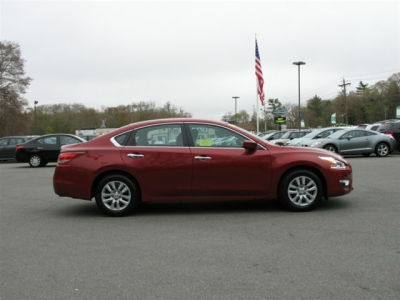 2013 Nissan Altima  2.5 S