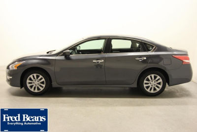 2013 Nissan Altima  2.5