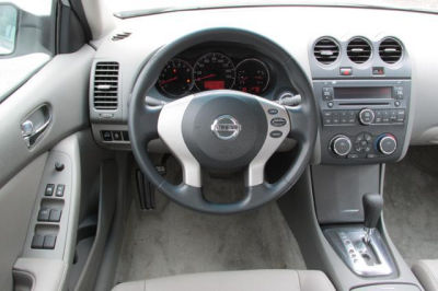 2012 Nissan Altima  2.5 S