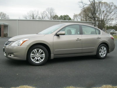 2012 Nissan Altima  2.5 S