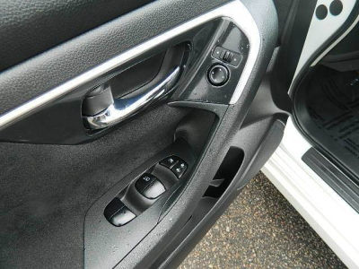2013 Nissan Altima  S