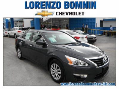 2013 Nissan Altima  SV