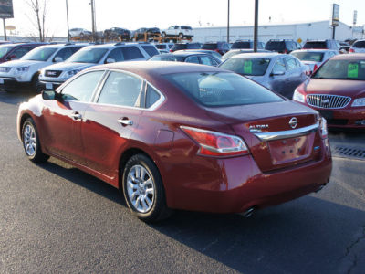 2013 Nissan Altima  2.5 S