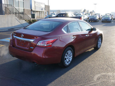 2013 Nissan Altima  2.5 S