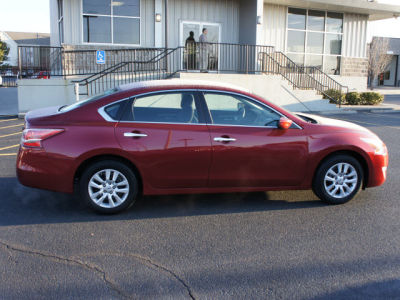 2013 Nissan Altima  2.5 S