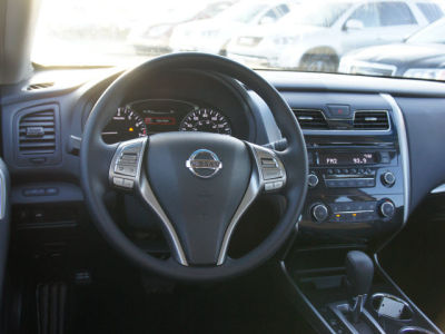 2013 Nissan Altima  2.5 S