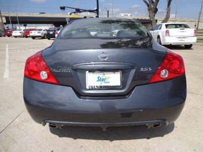 2012 Nissan Altima  2.5 S