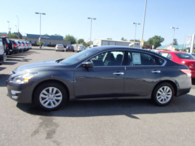 2013 Nissan Altima  2.5 S