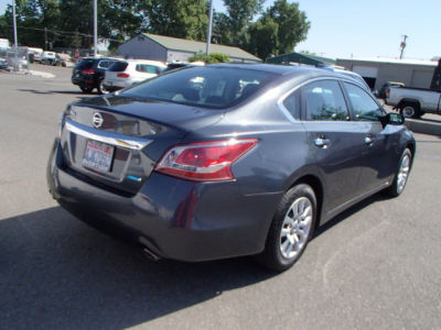 2013 Nissan Altima  2.5 S