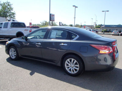 2013 Nissan Altima  2.5 S