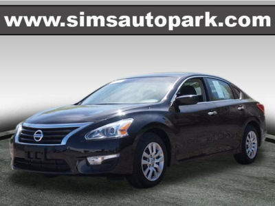 2013 Nissan Altima  2.5 S