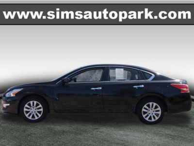 2013 Nissan Altima  2.5 S