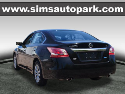 2013 Nissan Altima  2.5 S