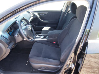 2013 Nissan Altima  2.5 S