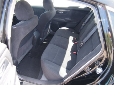2013 Nissan Altima  2.5 S