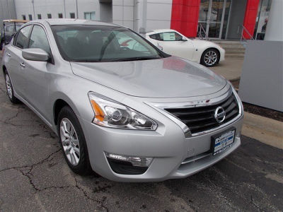 2013 Nissan Altima  S