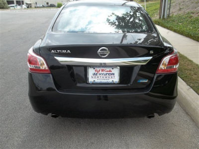 2013 Nissan Altima  4DR SDN I4 CVT 2.