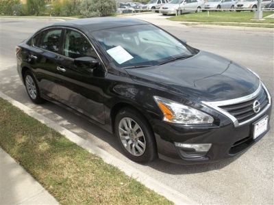 2013 Nissan Altima  4DR SDN I4 CVT 2.